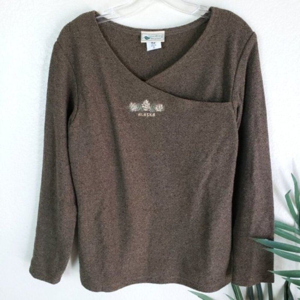 Vintage Green Brand Recycled Alaska Embroidered Sweater Faux Wrap size Large